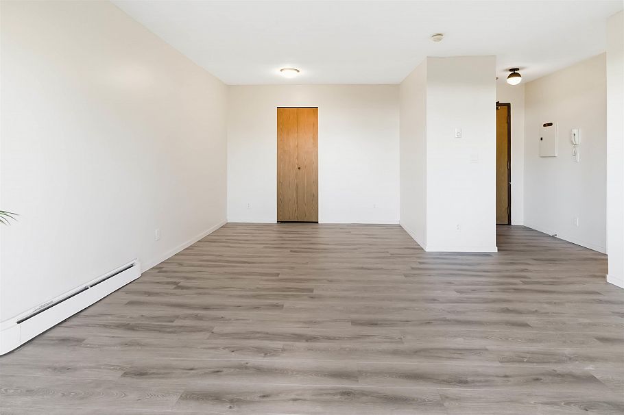 303 1296 W 70th Avenue Vancouver, BC - 3