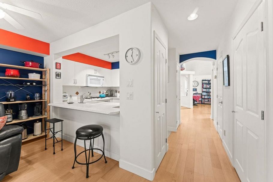 29 1550 Larkhall Crescent North Vancouver, BC - 22