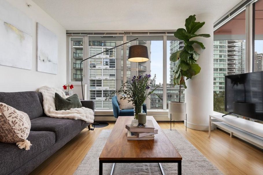 609 1325 Rolston Street Vancouver, BC - 6