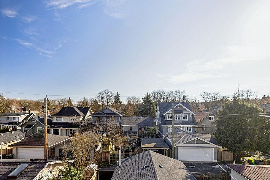 2 3036 W 13th Avenue Vancouver, BC - 27