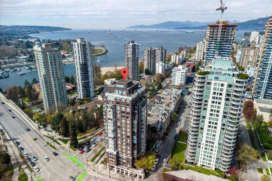 1107 1003 Pacific Street Vancouver, BC - 1