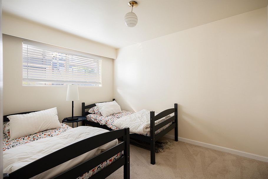 2321 Harrison Drive Vancouver, BC - 23