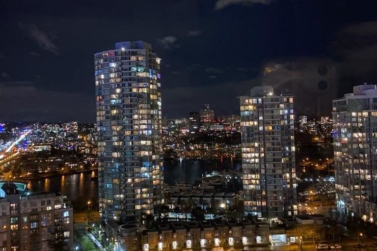 2201 939 Expo Boulevard Vancouver, BC - 2