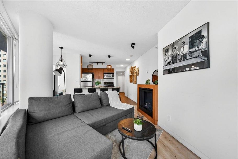 905 58 Keefer Place Vancouver, BC - 10