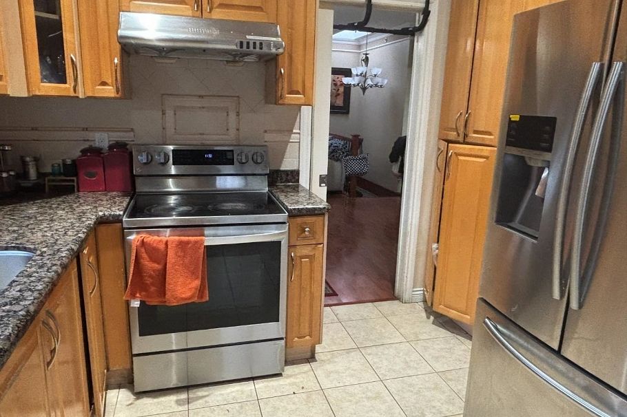 6128 St. Catherines Street Vancouver, BC - 11