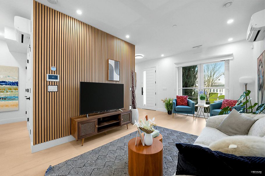 3172 W 26th Avenue Vancouver, BC - 11