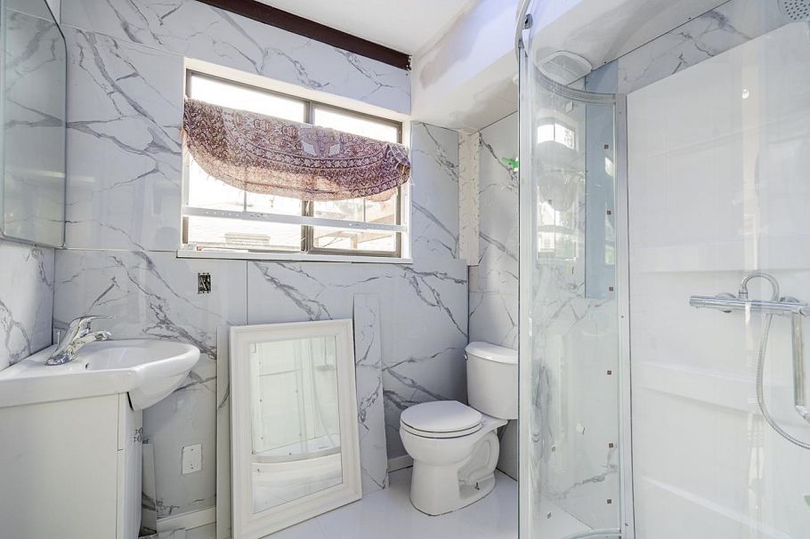 2940 Dresden Way North Vancouver, BC - 22