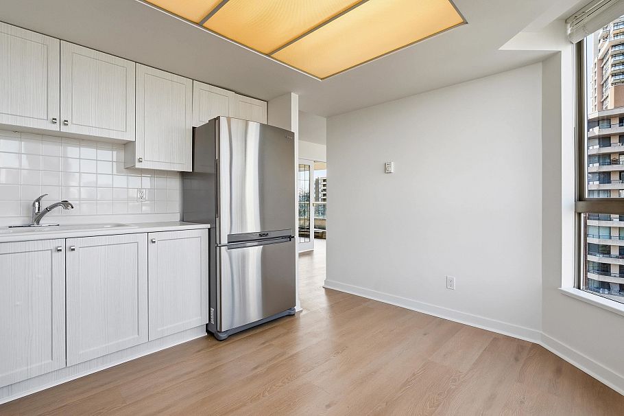 1106 4350 Beresford Street Burnaby, BC - 13