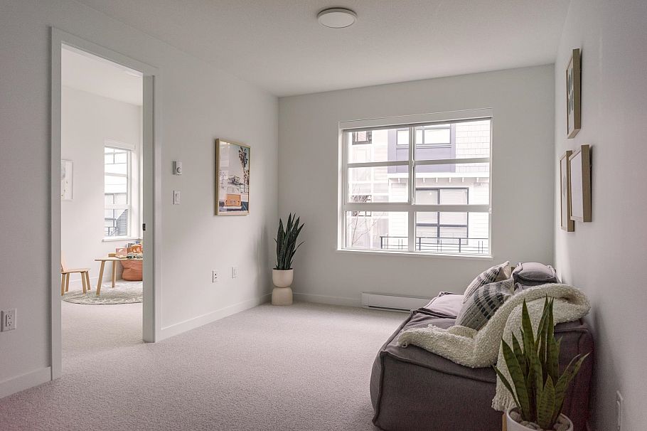 126 2045 Heritage Park Lane North Vancouver, BC - 7