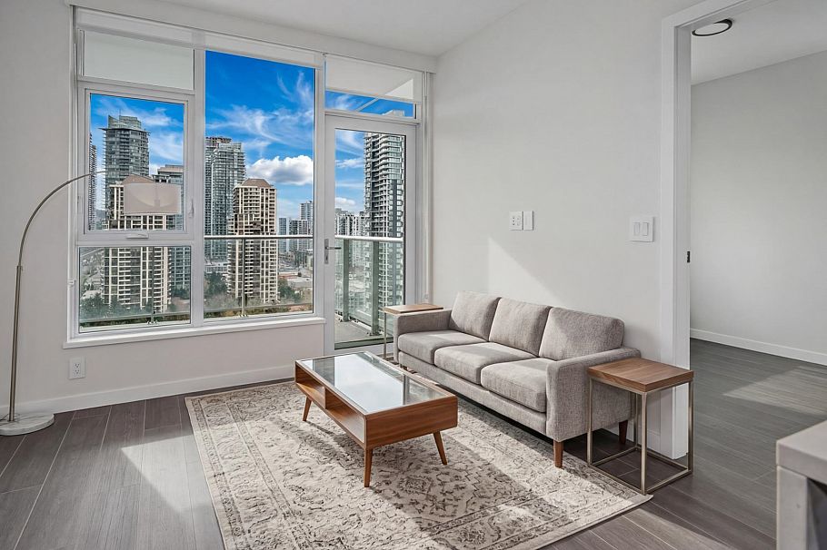 2009 4168 Lougheed Highway Burnaby, BC - 7