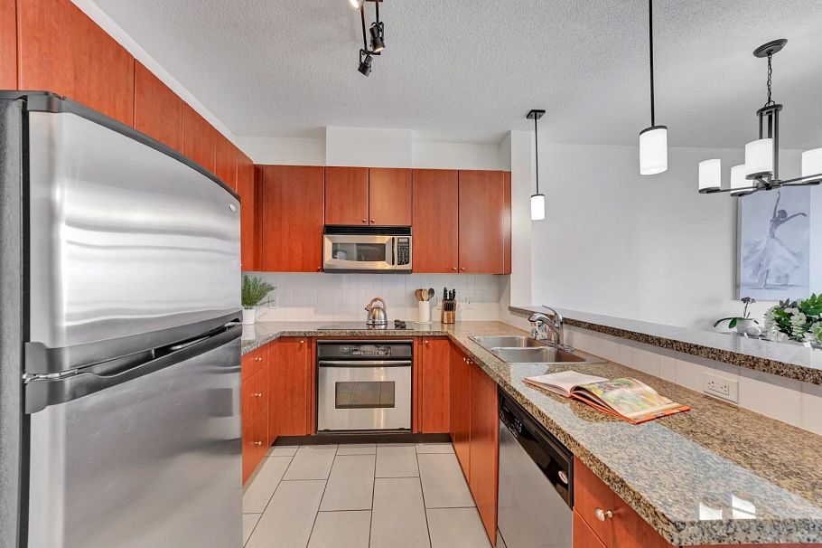 1105 4132 Halifax Street Burnaby, BC - 3