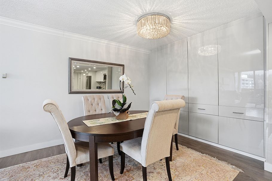 2006 2024 Fullerton Avenue North Vancouver, BC - 2