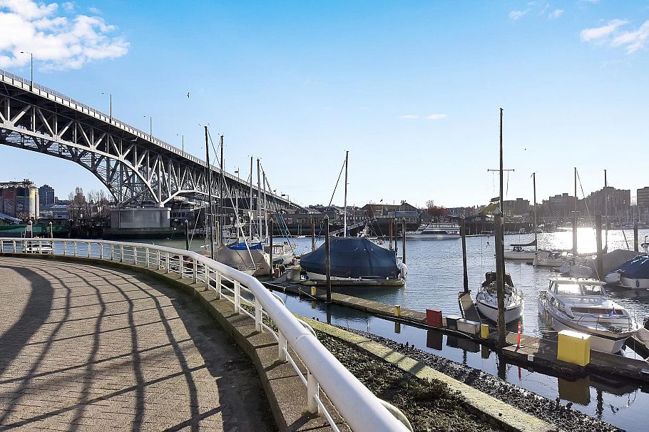 4806 1480 Howe Street Vancouver, BC - 28