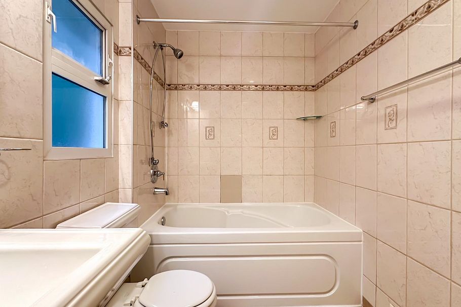 3522 SW Marine Drive Vancouver, BC - 16