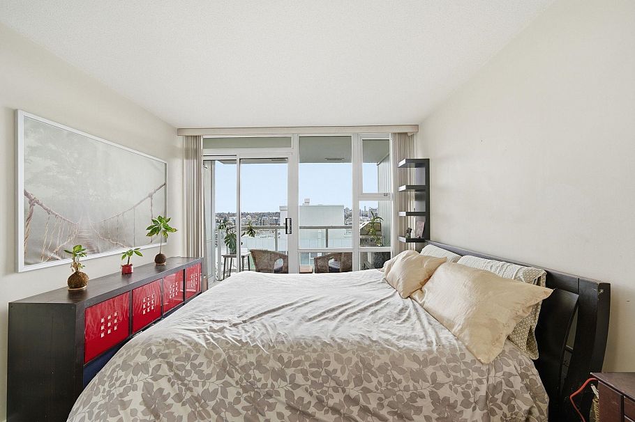 1808 193 Aquarius Mews Vancouver, BC - 6