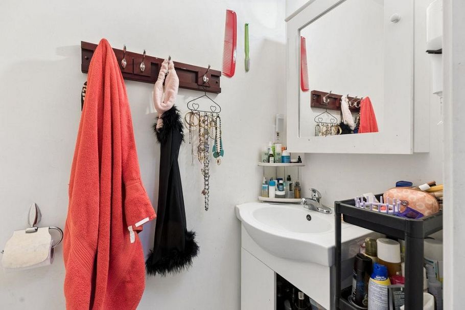 3708 Dumfries Street Vancouver, BC - 11