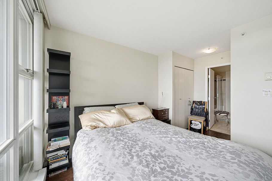 1808 193 Aquarius Mews Vancouver, BC - 10