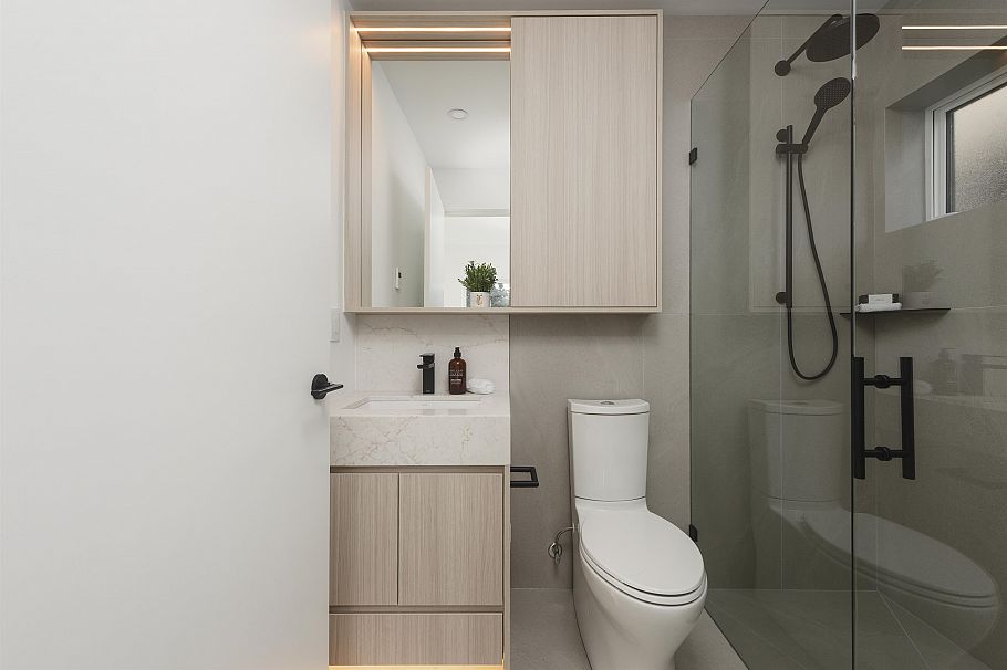 1 2755 W 11th Avenue Vancouver, BC - 19