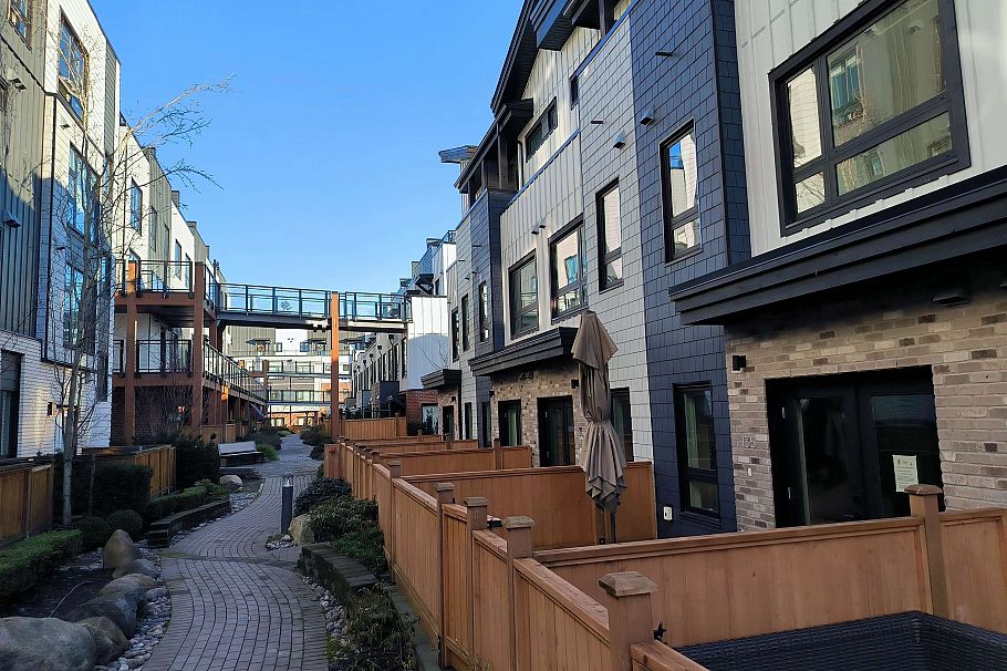 135 535 E 2nd Street North Vancouver, BC - 23