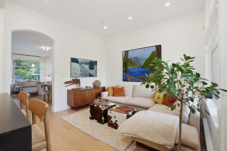 2039 W 33rd Avenue Vancouver, BC - 9