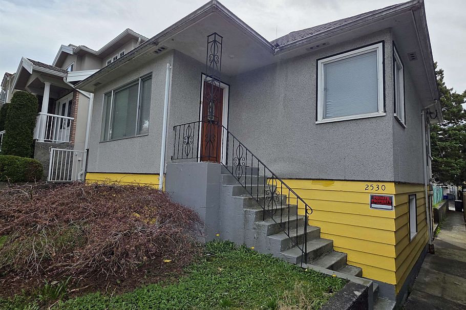 2530 7th Avenue Vancouver, BC - 6