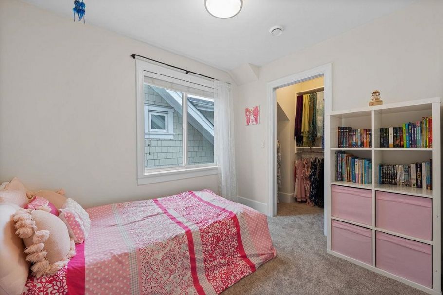 5681 Killarney Street Vancouver, BC - 19