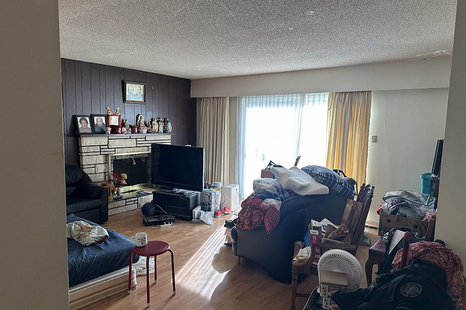 7766 Kerr Street Vancouver, BC - 11