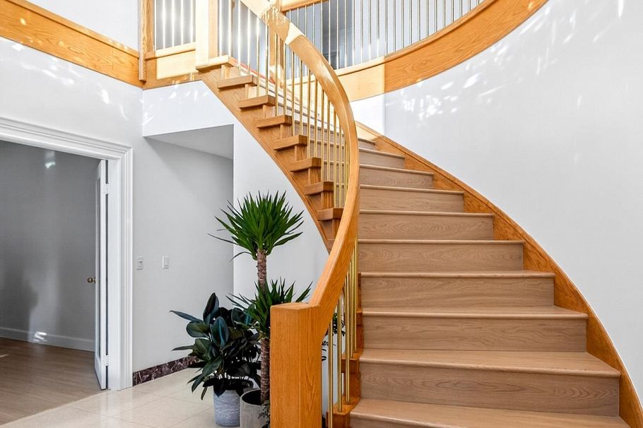 1369 W 55th Avenue Vancouver, BC - 13