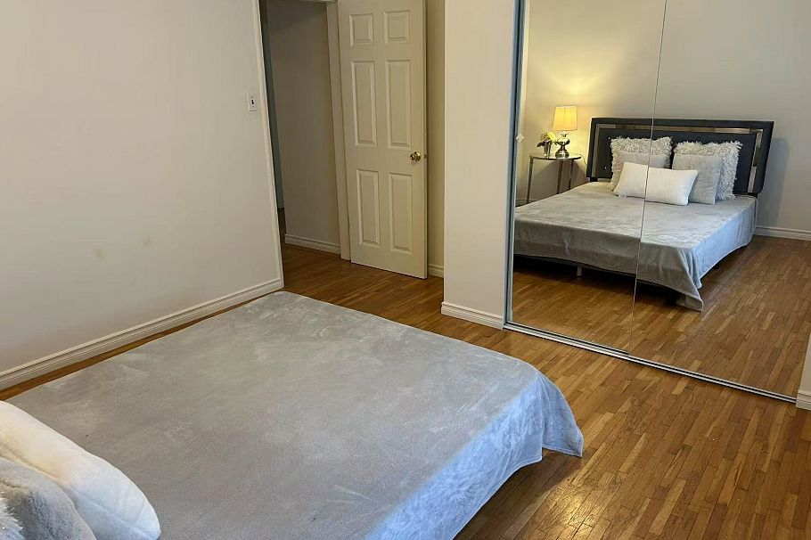 3514 W 8TH, Vancouver BC V6R 1Y7 Vancouver, BC - 3