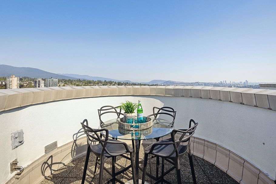 2901 120 W 2nd Street North Vancouver, BC - 35