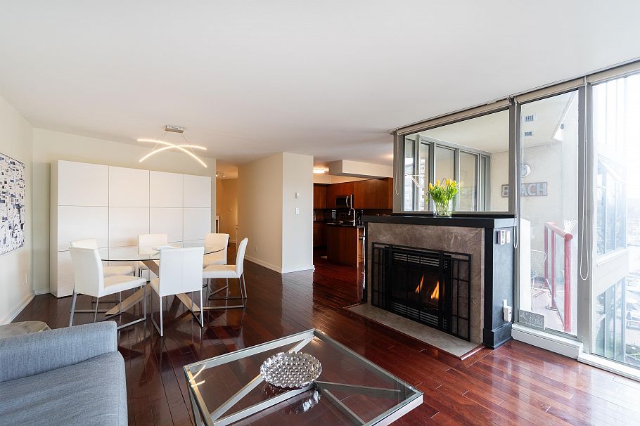 503 990 Beach Avenue Vancouver, BC - 4