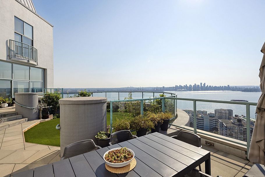 2901 120 W 2nd Street North Vancouver, BC - 25