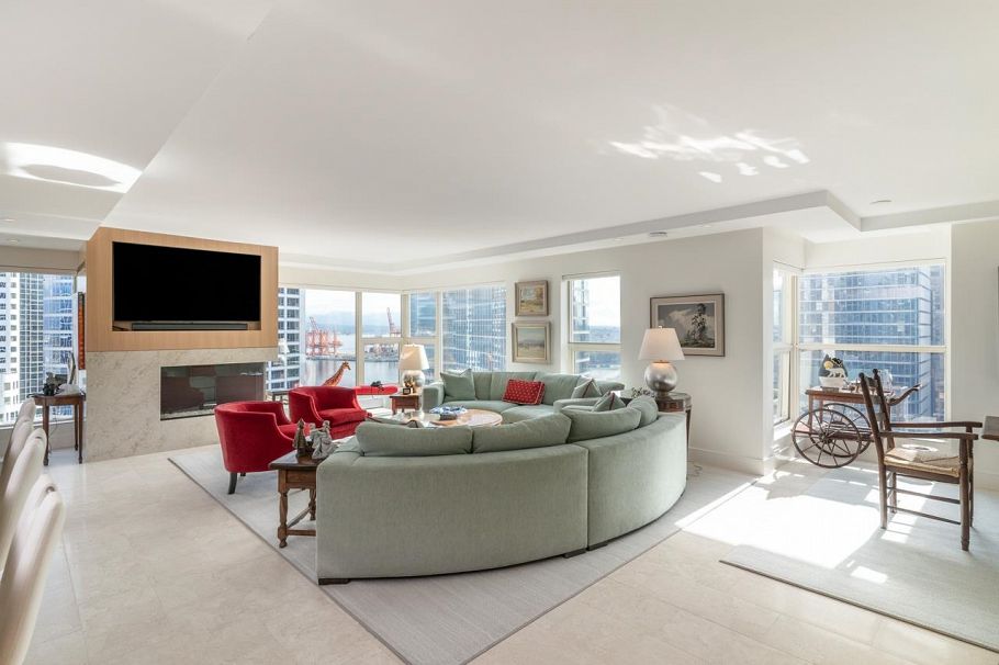 1402 837 W Hastings Street Vancouver, BC - 1