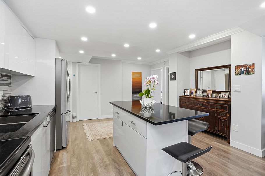 2006 2024 Fullerton Avenue North Vancouver, BC - 24