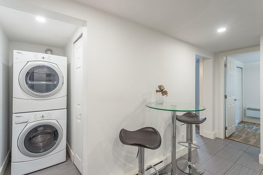 4219 Graveley Street Burnaby, BC - 28