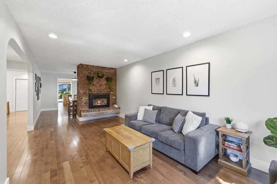 1762 Evelyn Street North Vancouver, BC - 8