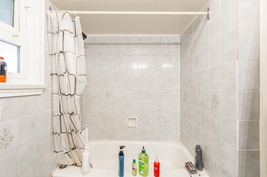 3163 Rupert Street Vancouver, BC - 11