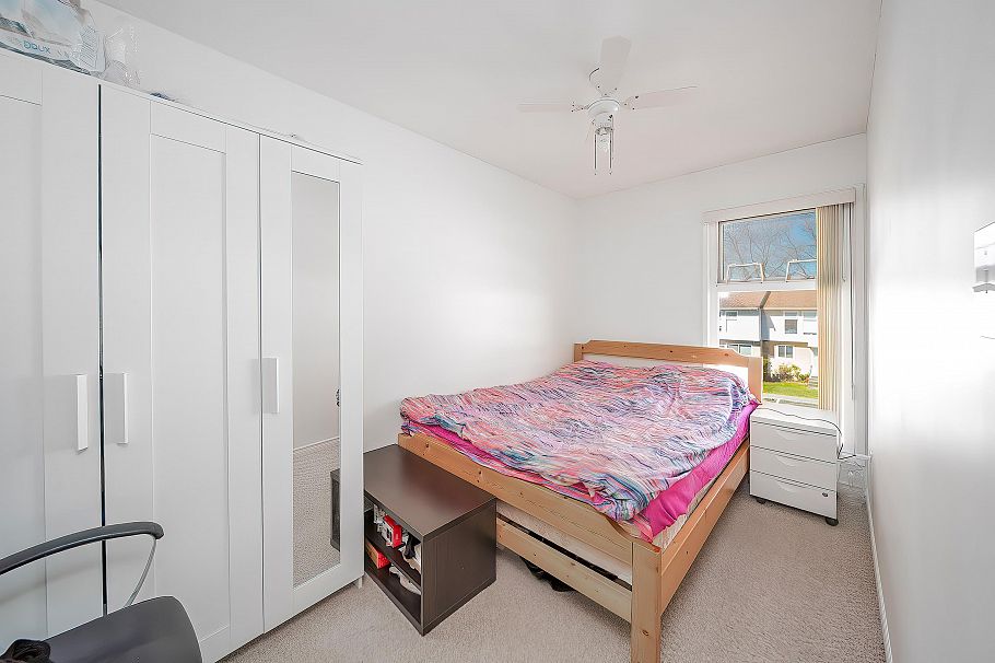 6866 Arlington Street Vancouver, BC - 14