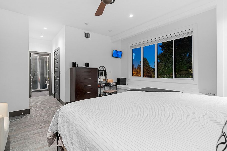 7493 Gatineau Place Vancouver, BC - 14