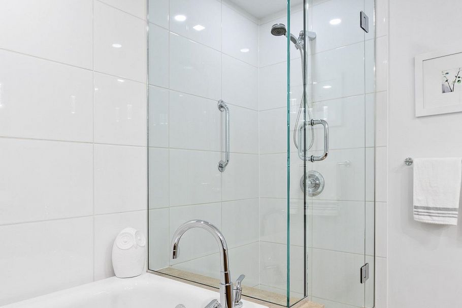 1604 1205 W Hastings Street Vancouver, BC - 25