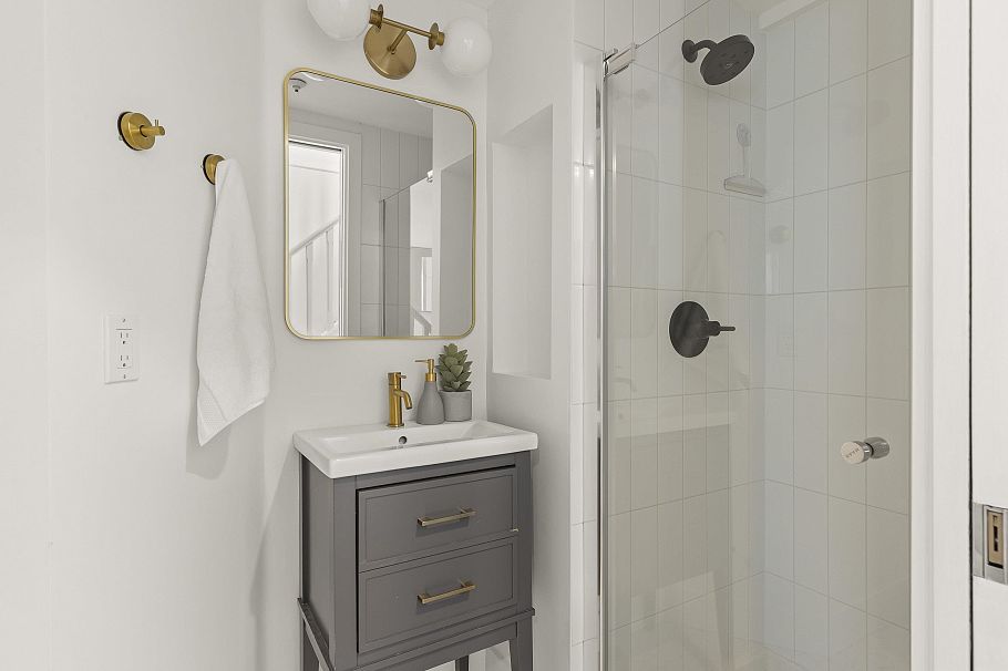 210 655 W 7th Avenue Vancouver, BC - 18