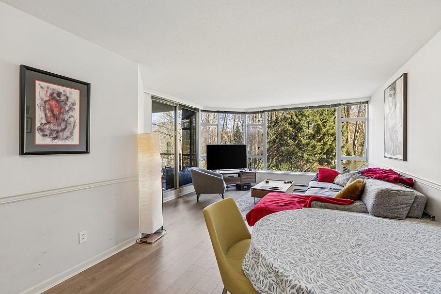 308 1327 E Keith Road North Vancouver, BC - 8