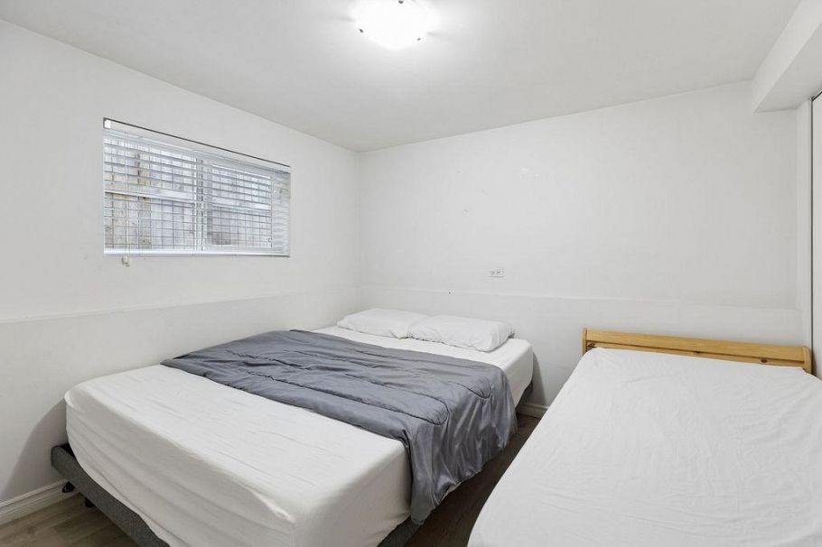 3708 Dumfries Street Vancouver, BC - 17