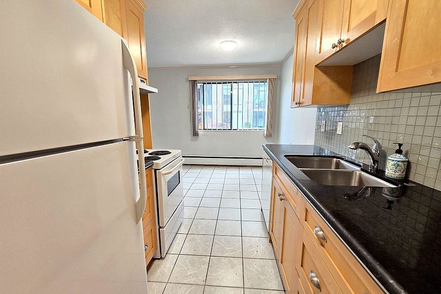 207 350 E 5th Avenue Vancouver, BC - 11