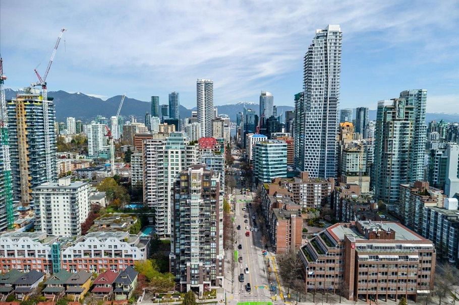 1107 1003 Pacific Street Vancouver, BC - 4