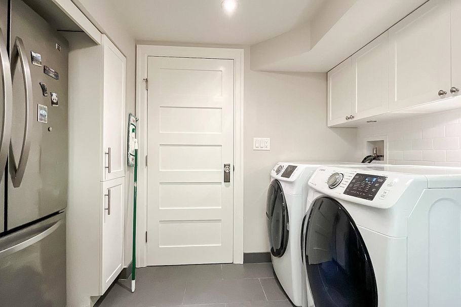 4058 W 31st Avenue Vancouver, BC - 37