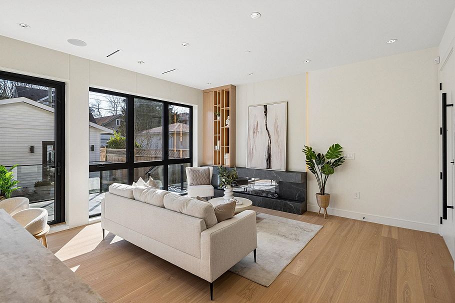 2 3036 W 13th Avenue Vancouver, BC - 4