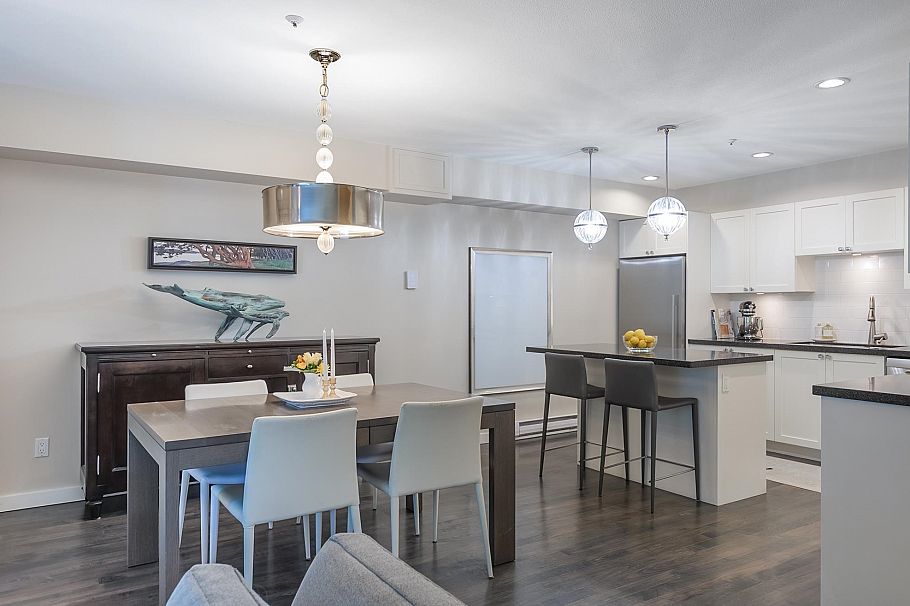 796 W 15th Avenue Vancouver, BC - 6