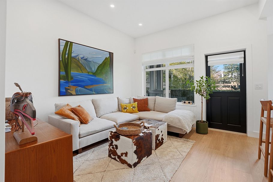 2039 W 33rd Avenue Vancouver, BC - 8