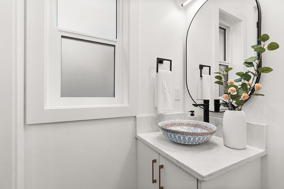 2 1822 E 14th Avenue Vancouver, BC - 12